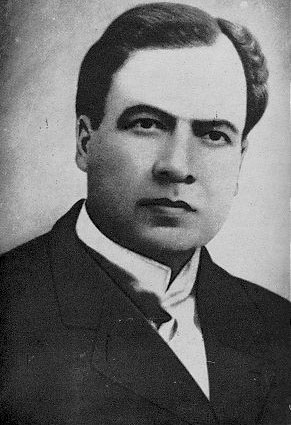 Rubén Darío (hacia 1900)