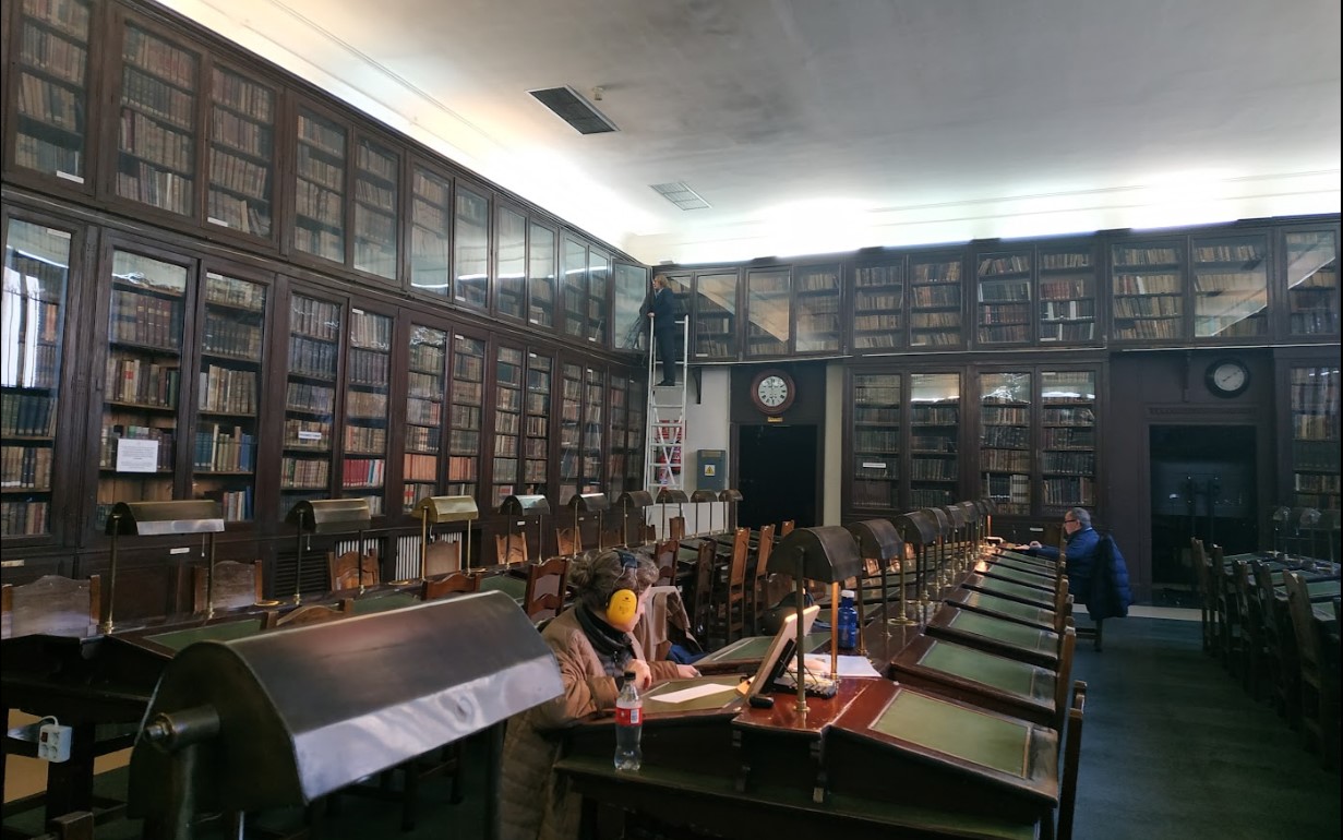 Sala central d ela BIblioteca del Ateneo
