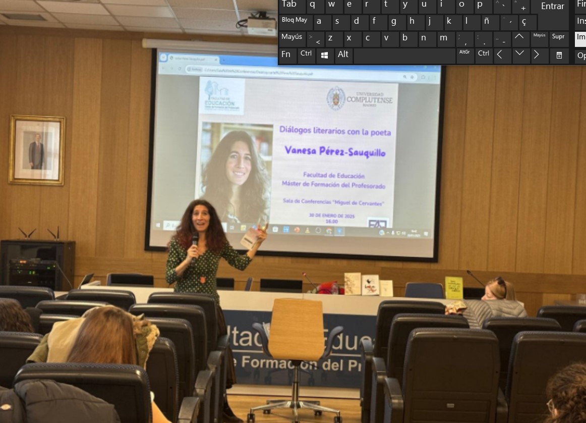 Con un clic se abre a gran tamaño y con doble clic se reduce